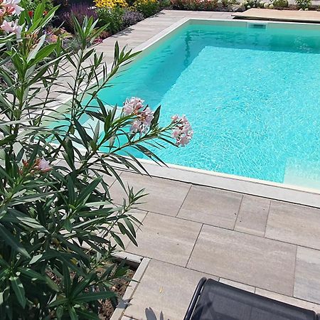 Velence Lakeside Pool House Exteriér fotografie